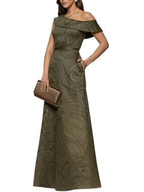 NWT XSCAPE Olive One-Shoulder Jacquard Textured Evening Gown Dress Size 6